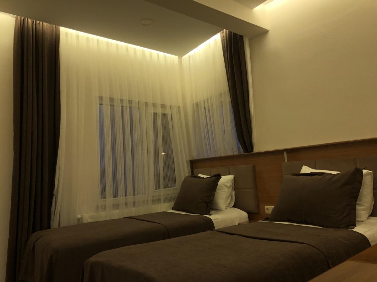 Gulistan Hotel Zara Bagian luar foto