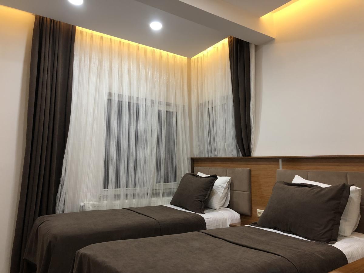 Gulistan Hotel Zara Bagian luar foto